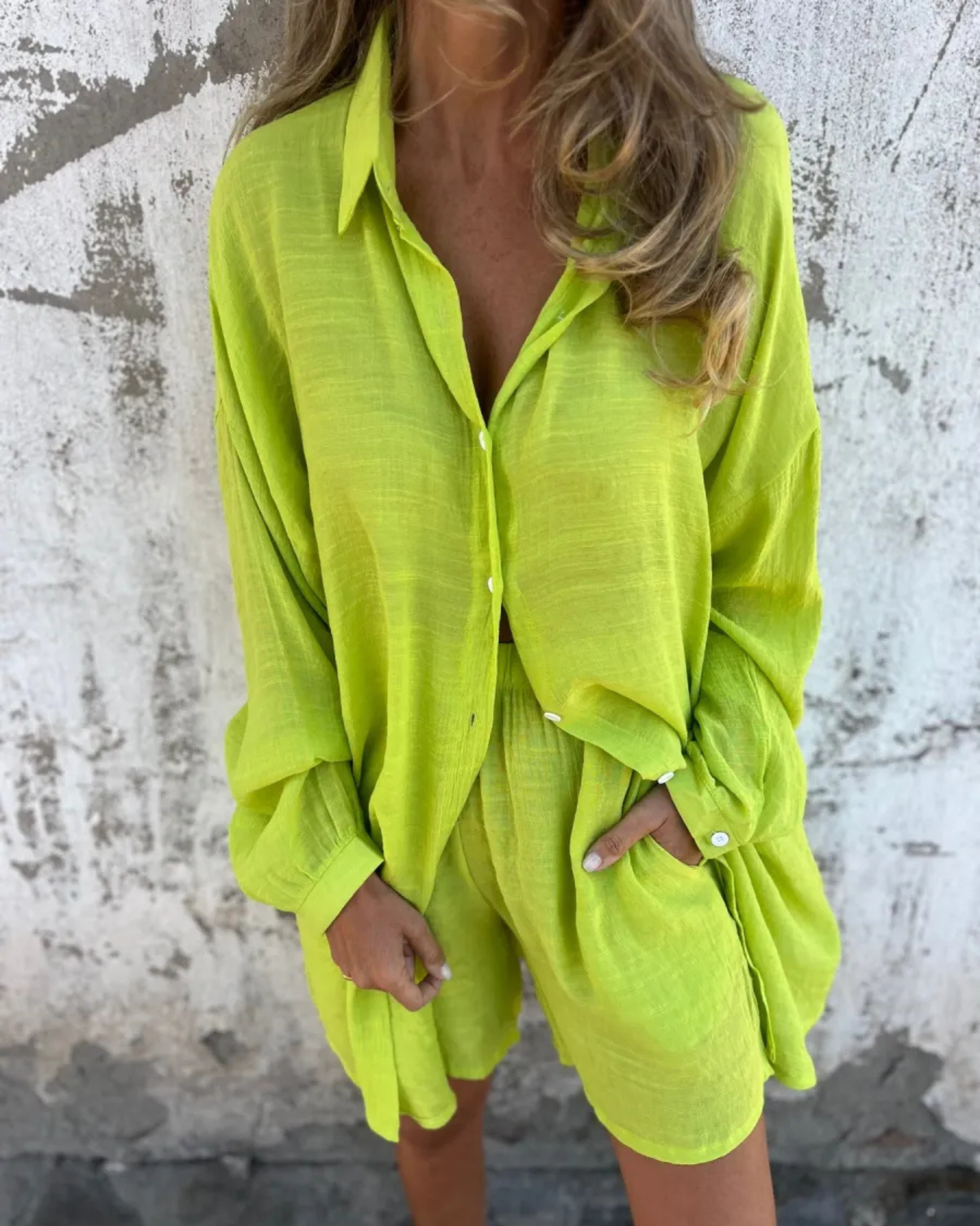 Izela – Letni komplet koszulki i szortów