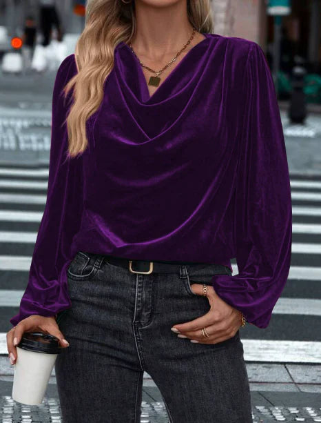 Ilyana – Aksamitna bluzka z długim rękawem i drapowanym kołnierzem
