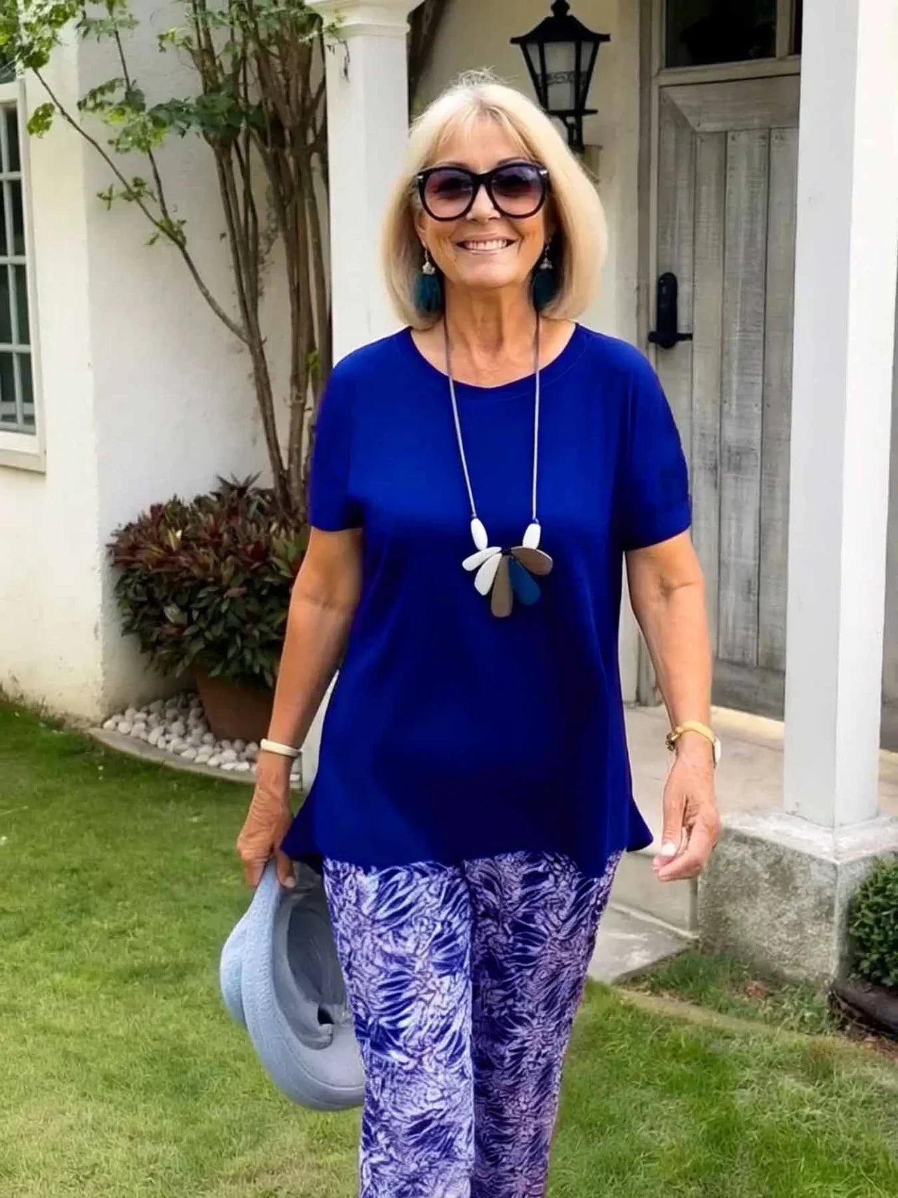 Żaneta – Elegancki komplet z dopasowaną górą i luźnymi spodniami